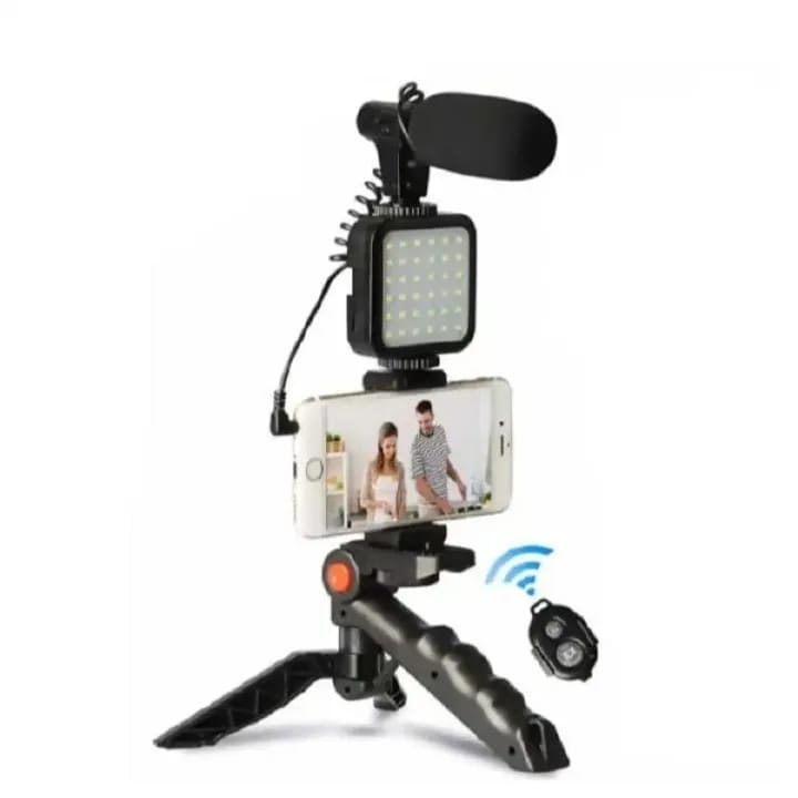 Vlogging Complete Kit Mic Tripod Light Mobile Holder