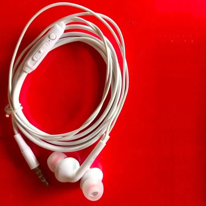 3.5mm Hands Free/Earphones with Mic -Perfect FOR PUBG Gaming, Deep Bass Sound, Online Streaming