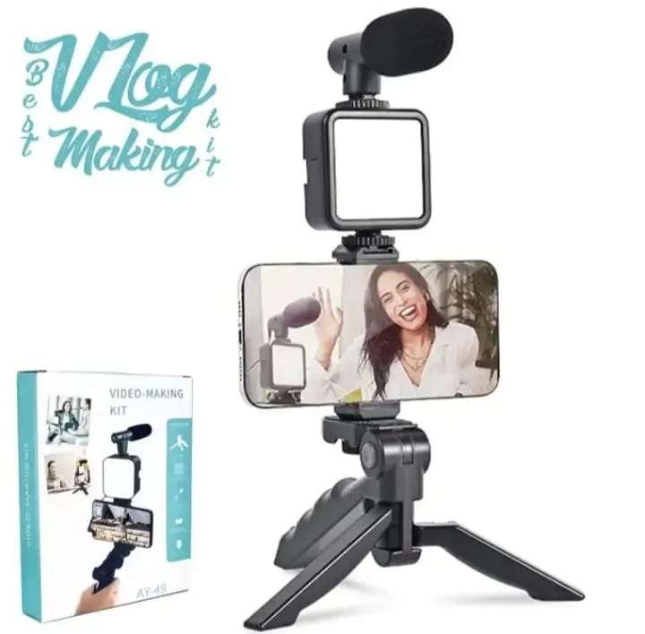 Vlogging Complete Kit Mic Tripod Light Mobile Holder
