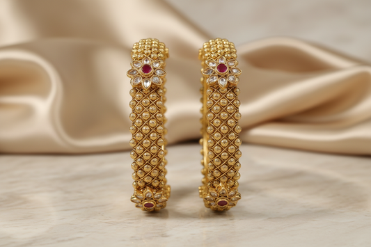 HoTsPoT Liberty Indian Kangan in Sona Polish